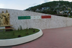 Monumento a los Héroes de la Independencia